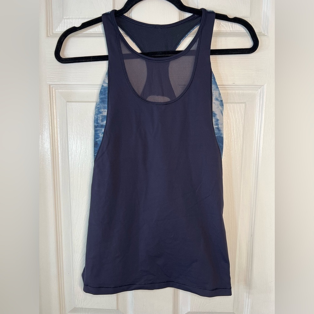 Lululemon Navy Blue Tank Top Shirt Sleeveless Racerback Athletic Women’s Size 6‎